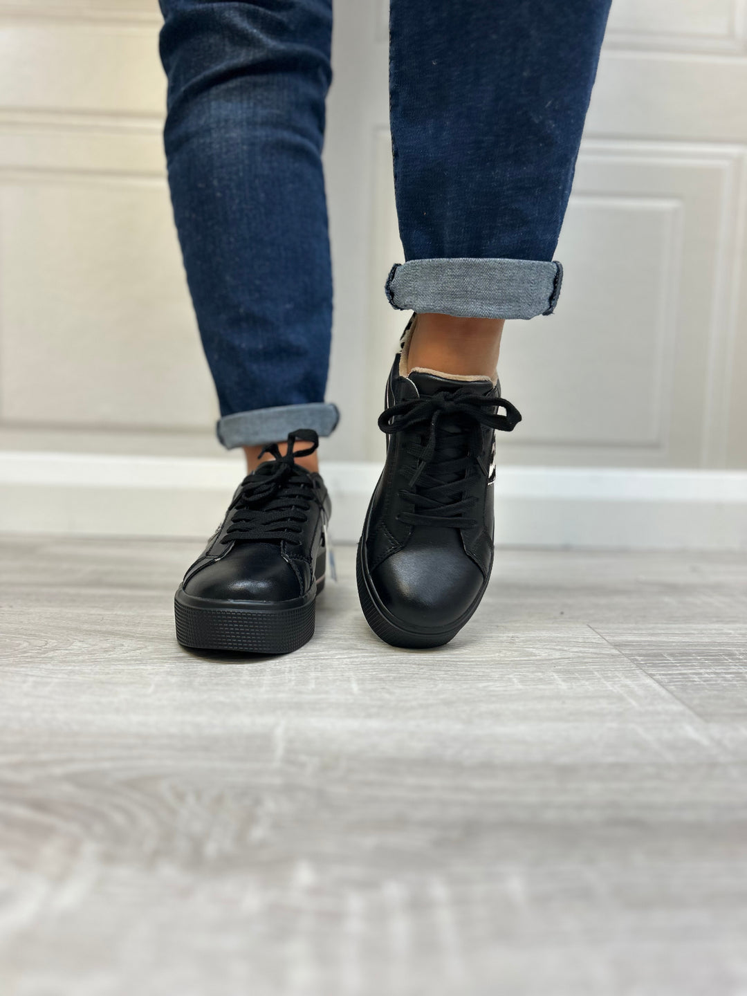 Patrizio Como Desio Nero Ghepardo Runner