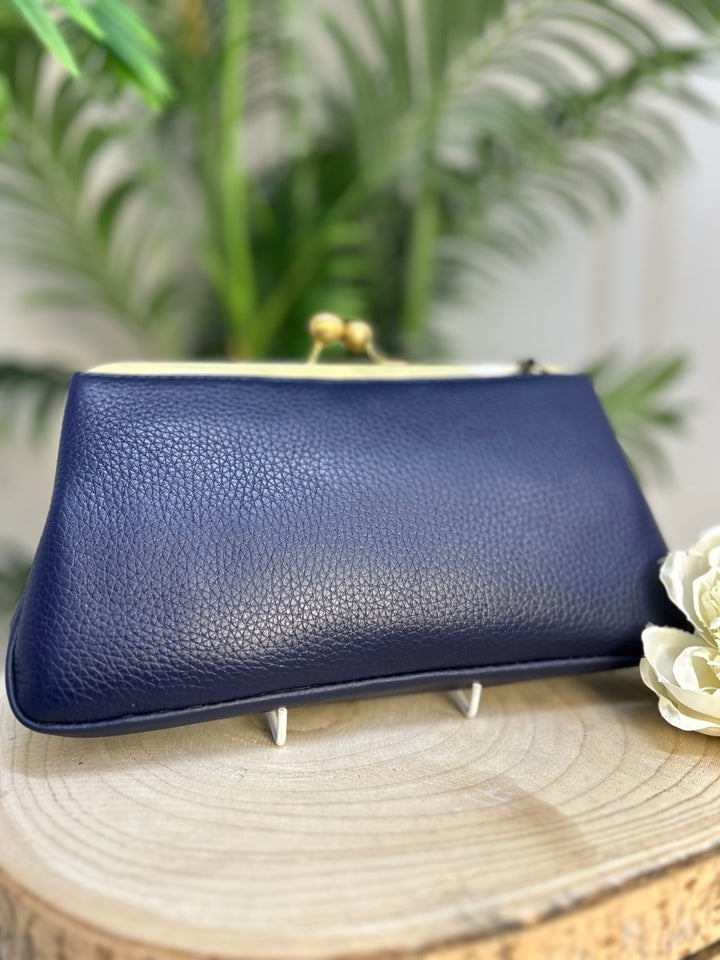 Soruka Annie Crossbody Clutch | 81176