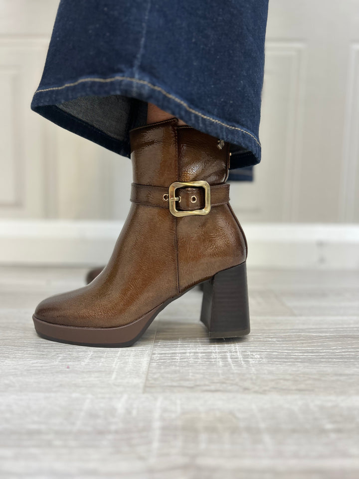Carmela BN.CH.Taupe Patent Boot (162533)