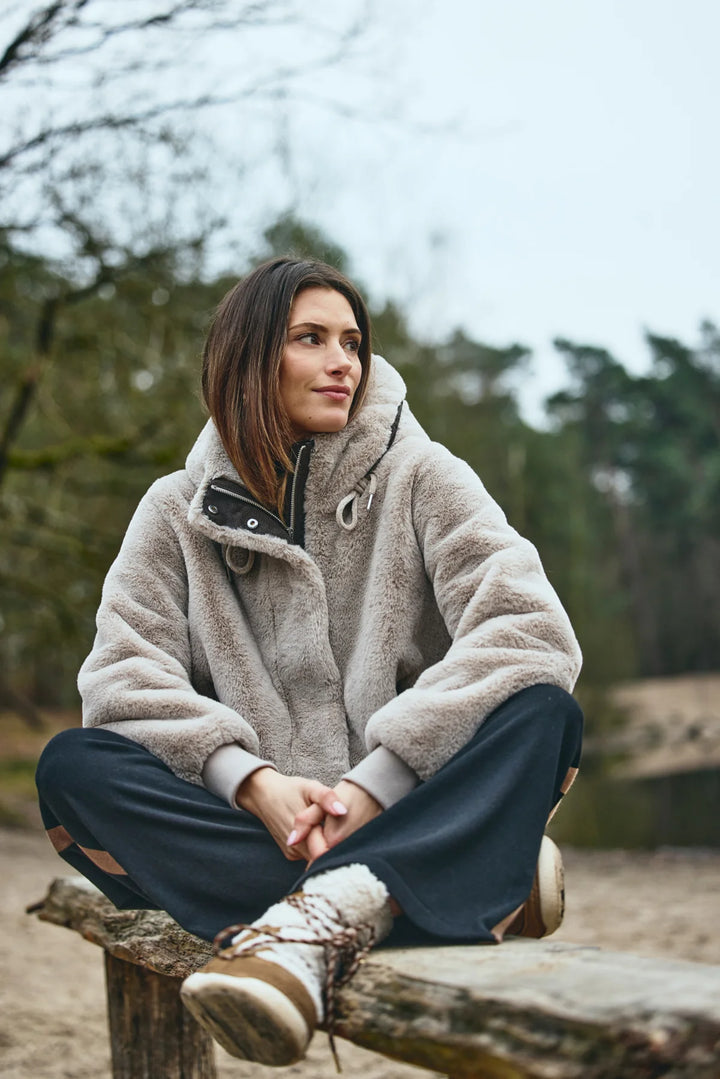District Bondon Jacket | Light Sand
