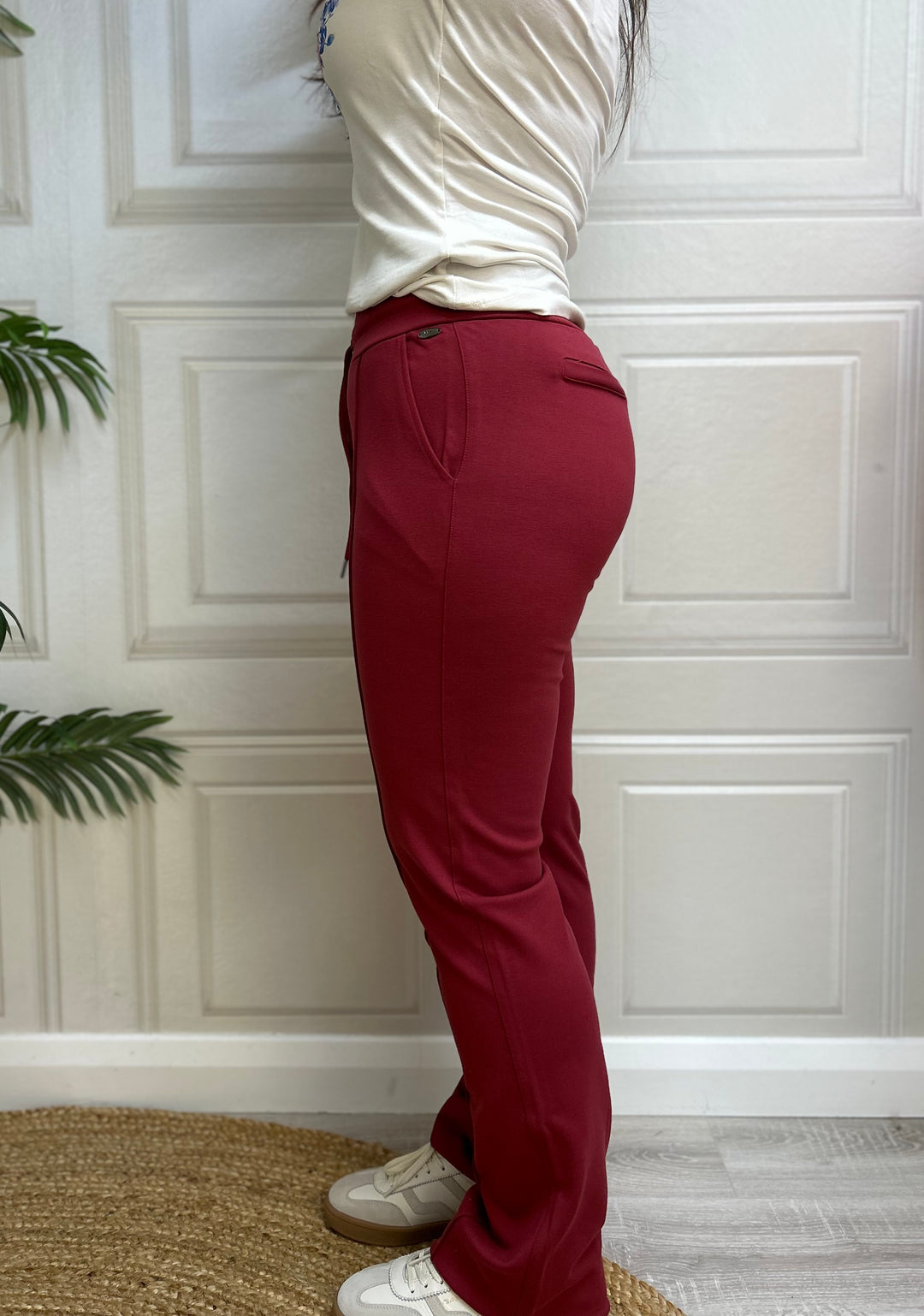 HV Society Ellis Burgundy Joggers