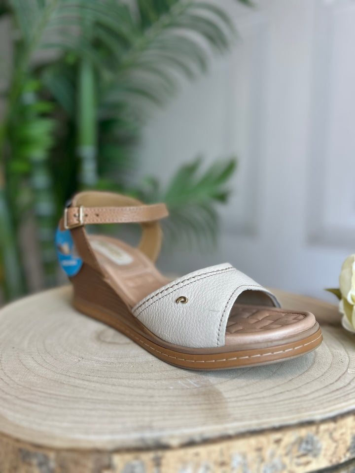 Pegada Burnished Linho/Caramelo Wedged Sandal | 233952