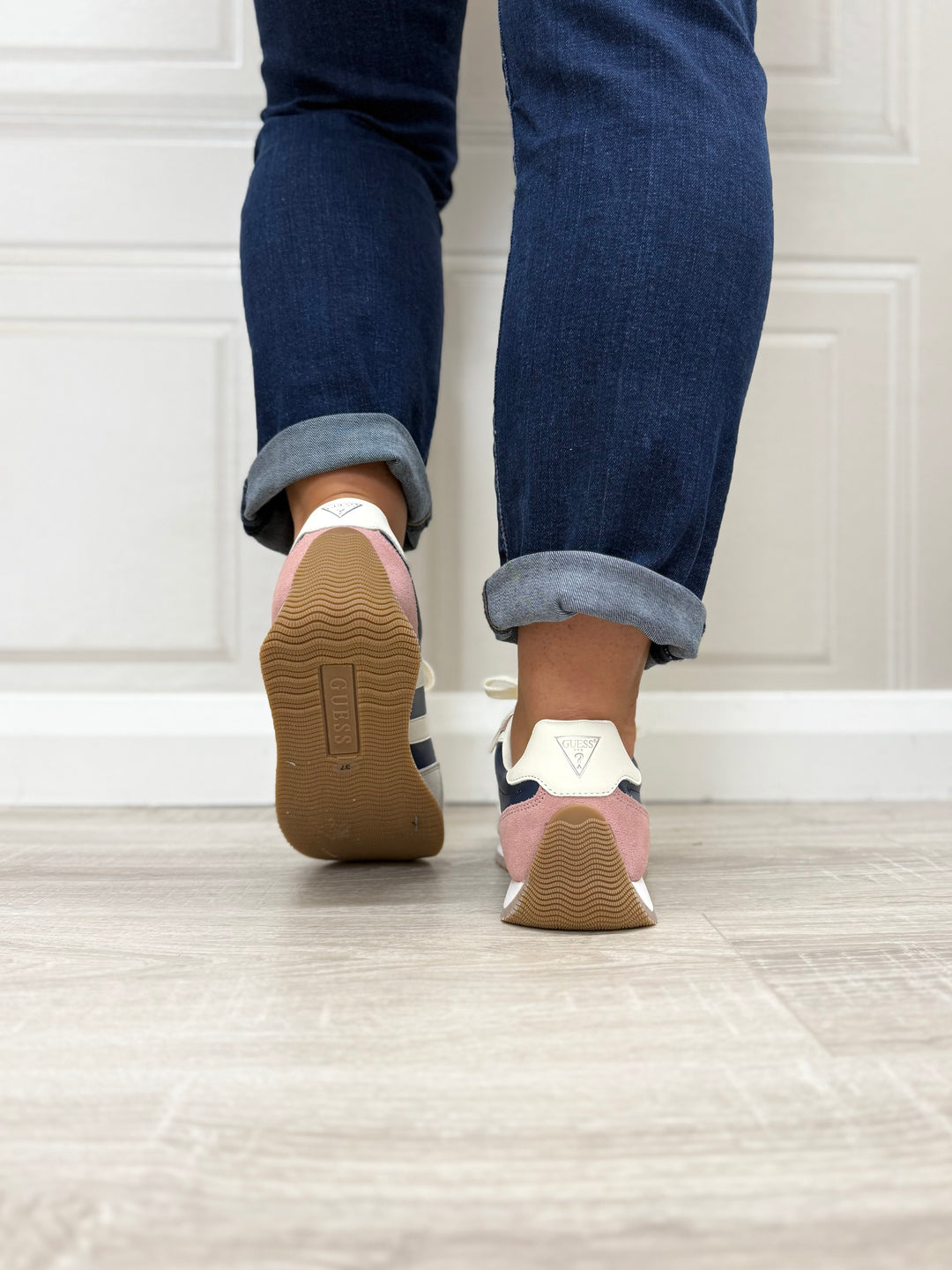 Guess Saphia Deep Blue & Pale Pink Sneaker