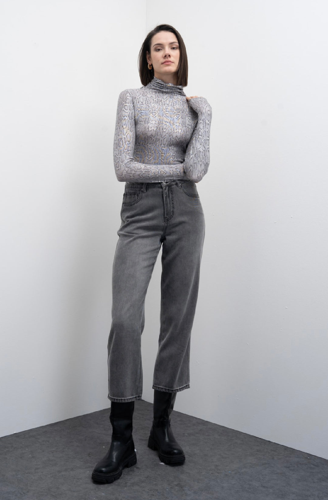 Goa Goa Yulka Grey/Silver Roll Neck Top
