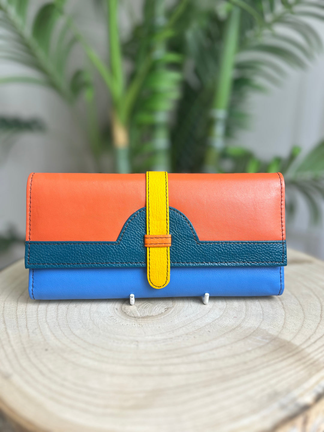 Soruka Half Moon Plain Wallet | 687464