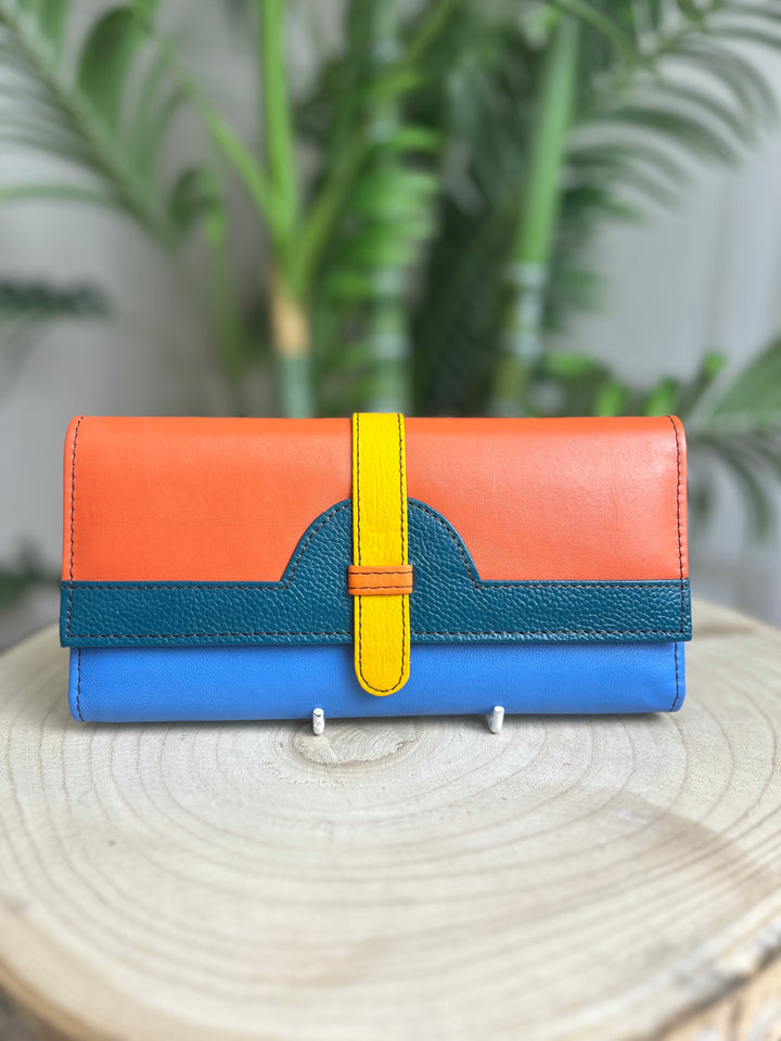 Soruka Half Moon Plain Wallet | 687464