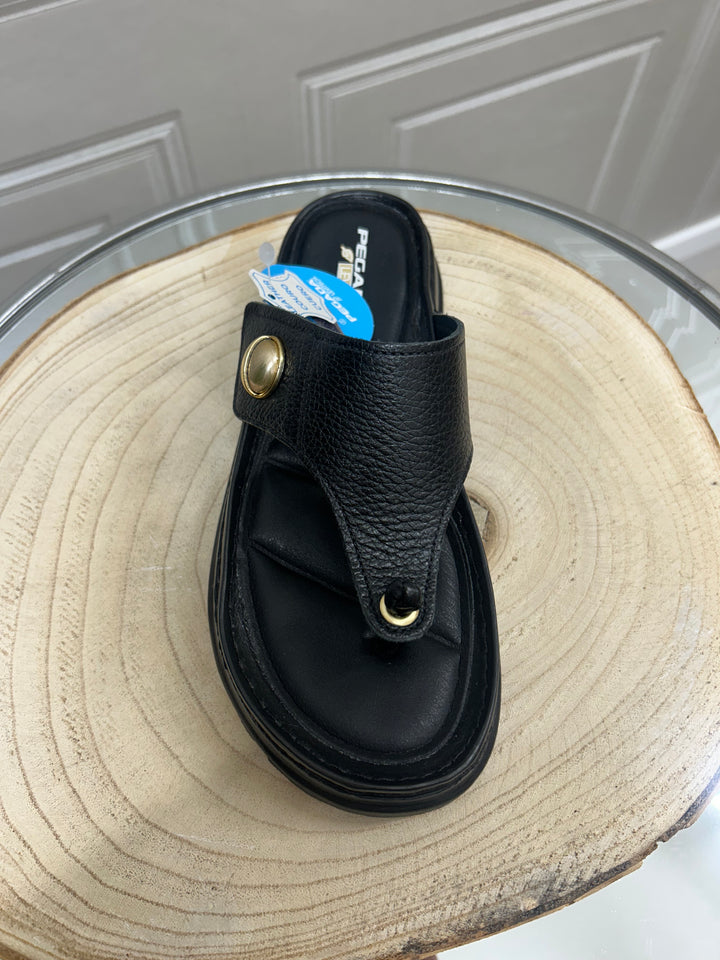 Pegada Burnished Preto Sandal | 234702-05