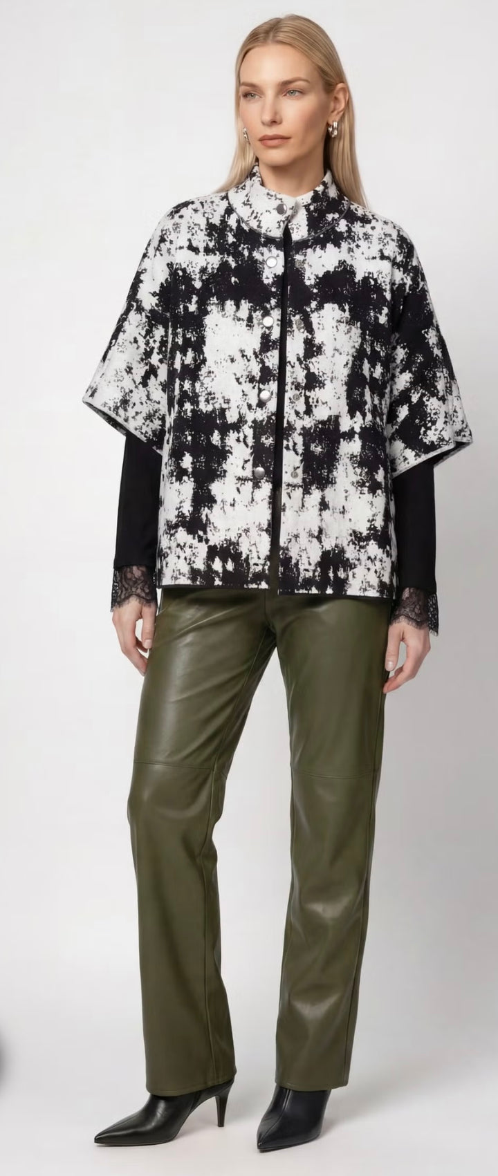 Monari Knitted Cape With Jacquard Print