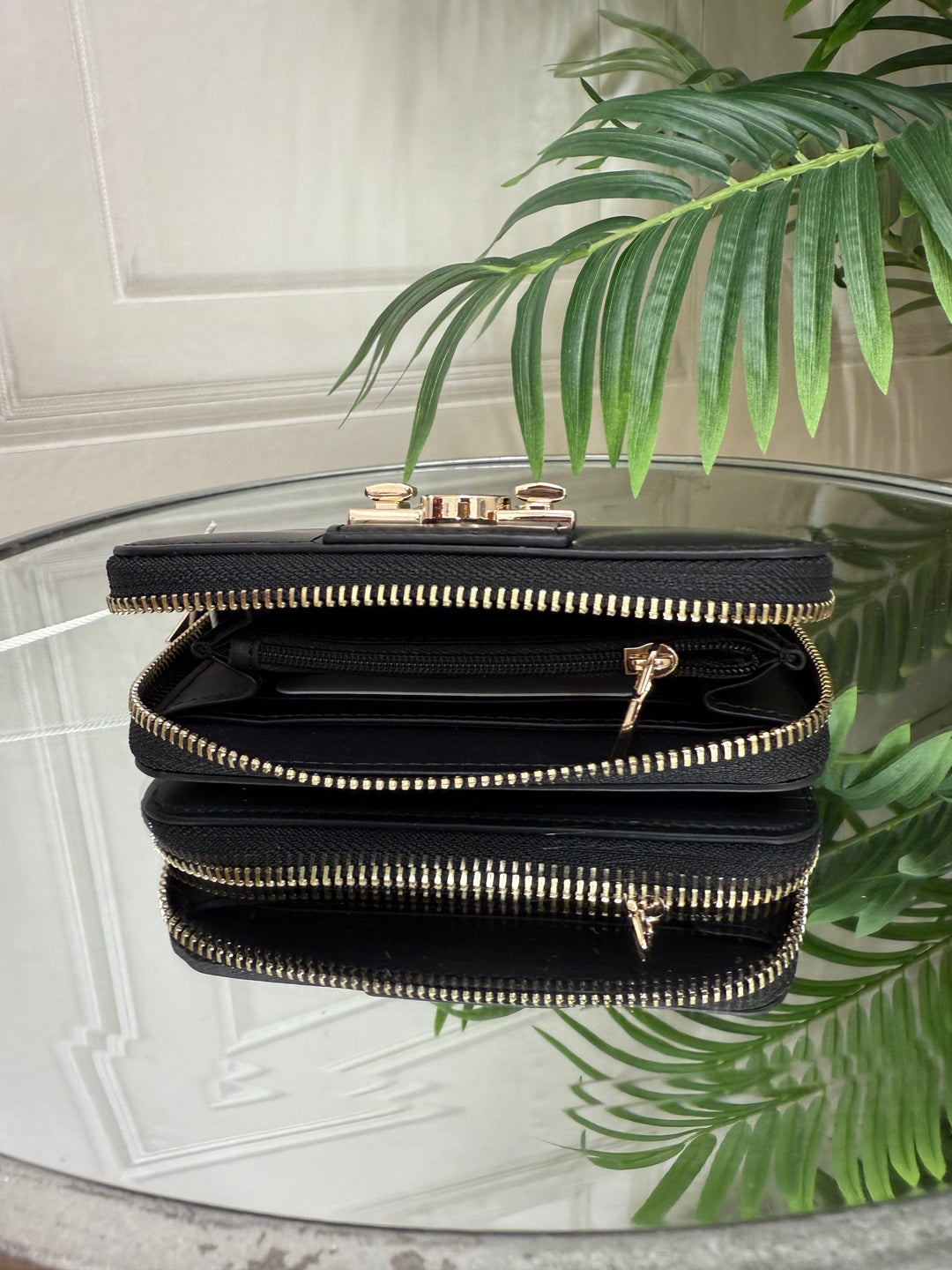 Guess Jane Black Purse