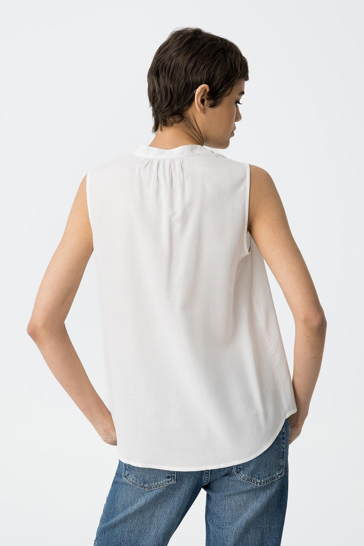 Tiffosi Indiana White Tie Top