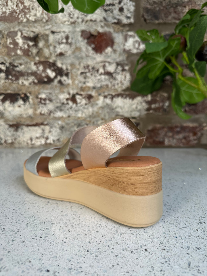 Marila Tome Grain Multi Metal Wedge
