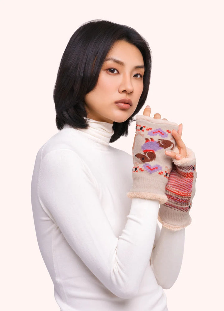 Powder Sausage Dog Wrist Warmers | Cream