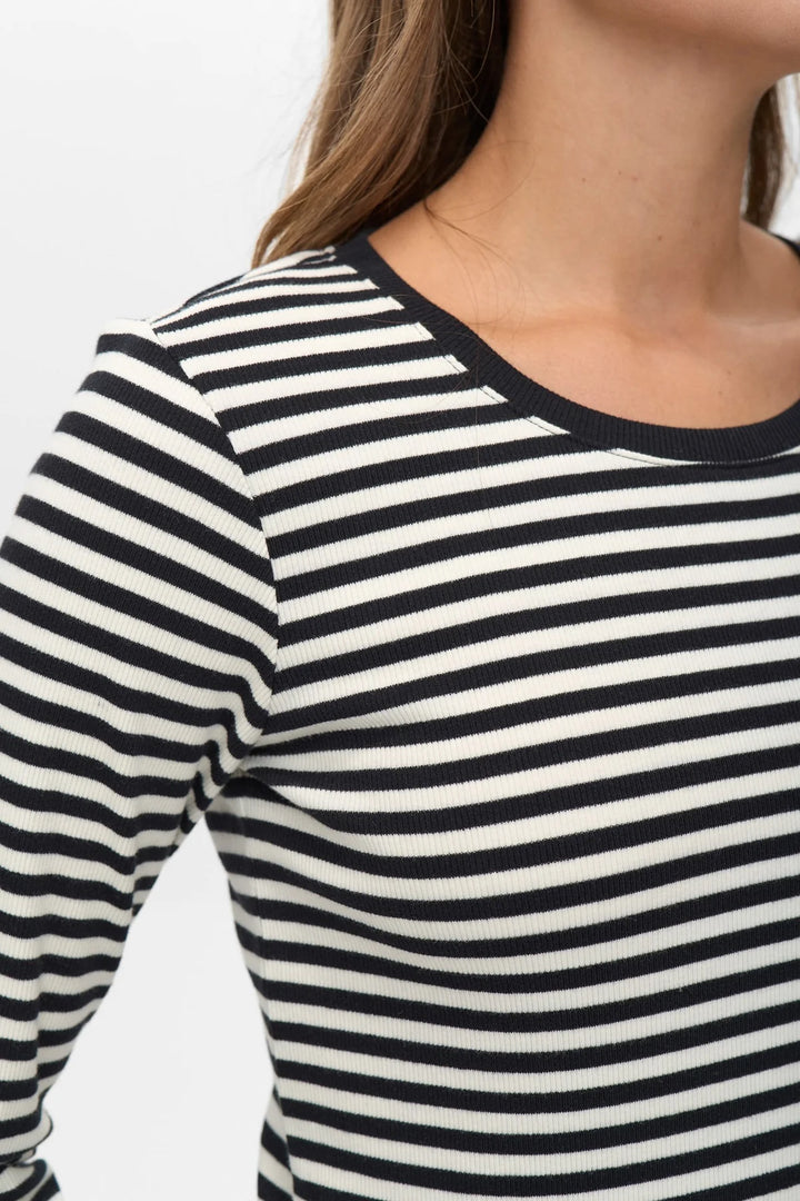 Numph Numelany Ls Blouse Caviar