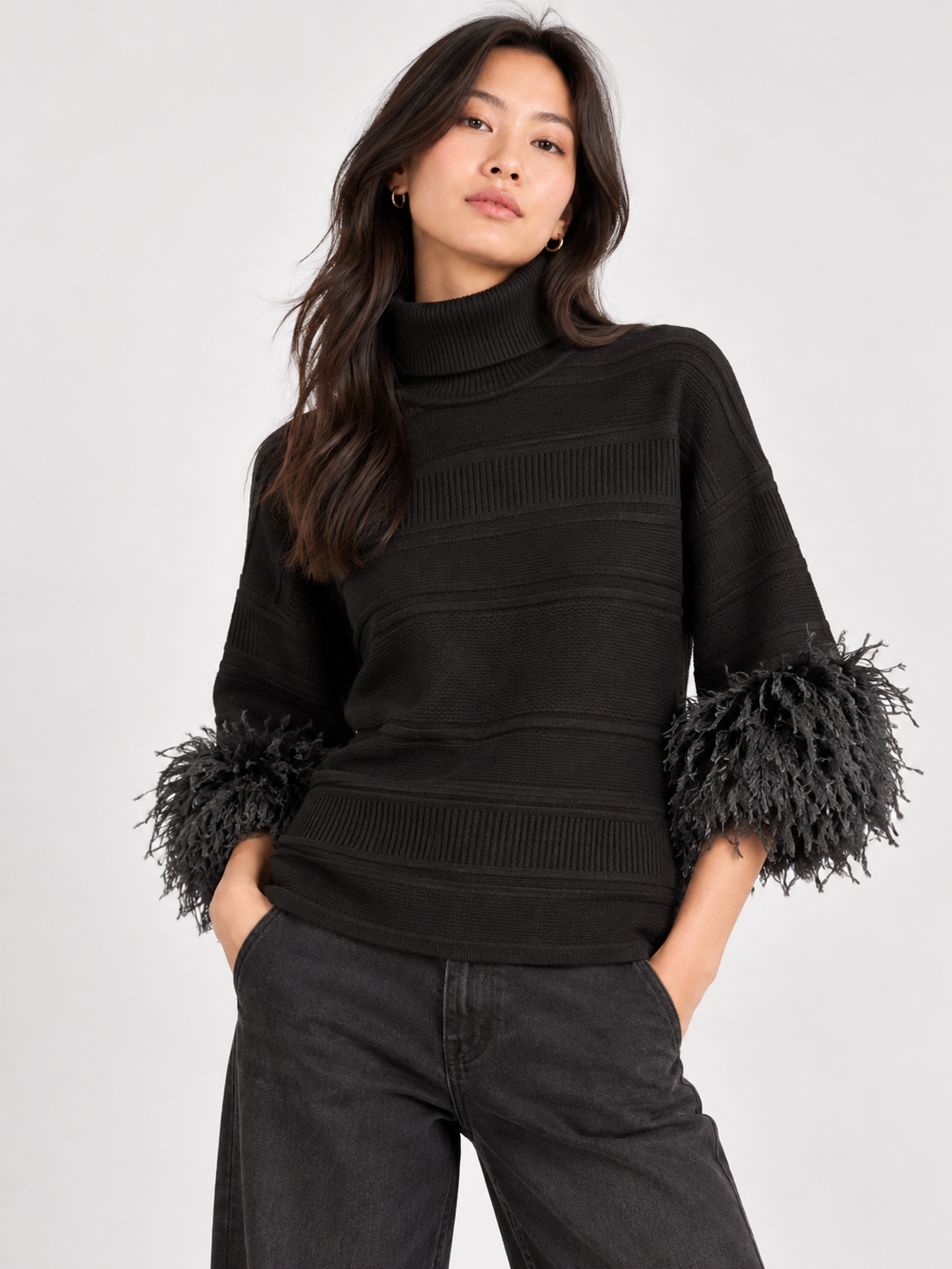 Goa Goa Daura Black Feather Sweater
