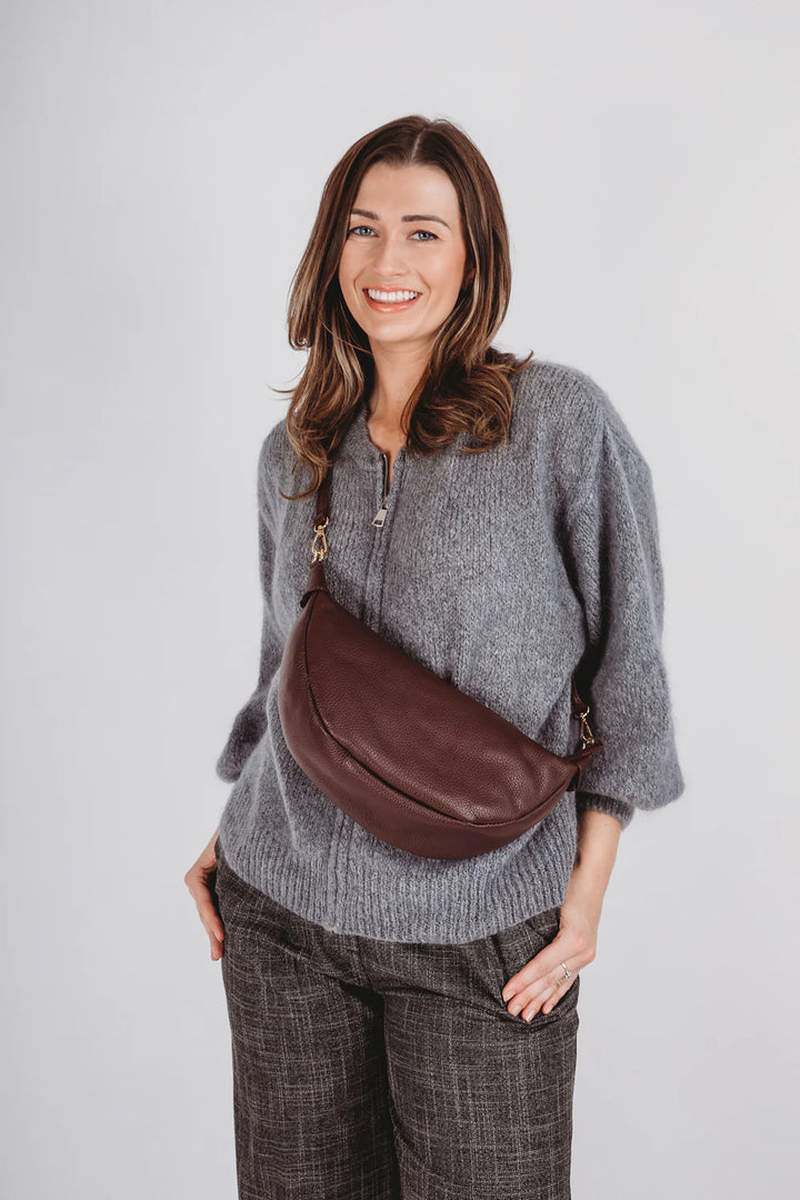 Elie Beaumont Hobo Bag | Wine