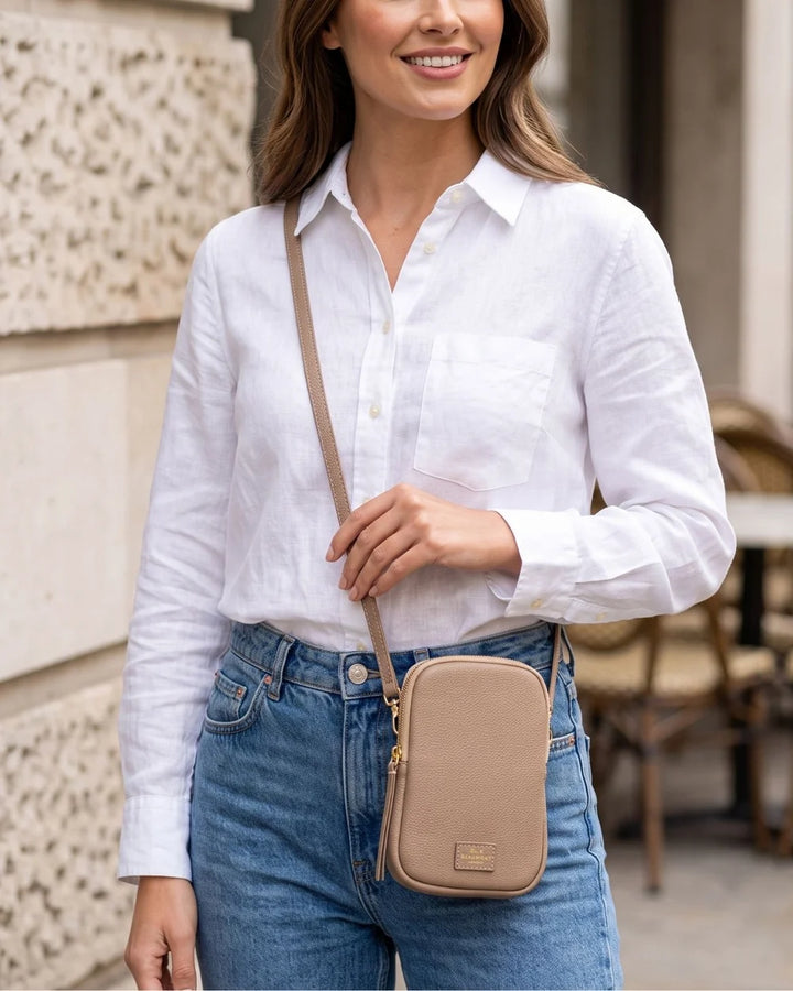 Elie Beaumont Phone Bag | Mink Leather