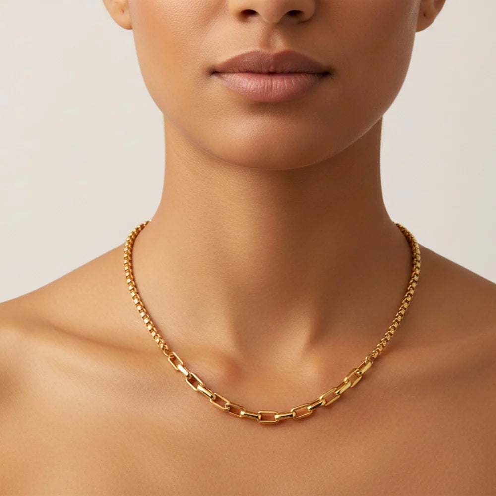 Knight &amp; Day Remi Gold Necklace