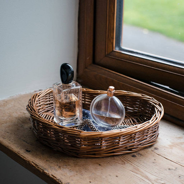 Antique Wash Heart Shaped Decorative Wicker Tray