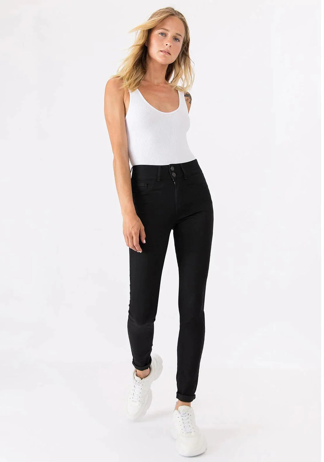 Tiffosi One Size Jeans Double_Comfort_10 Black - Sitara Morgan